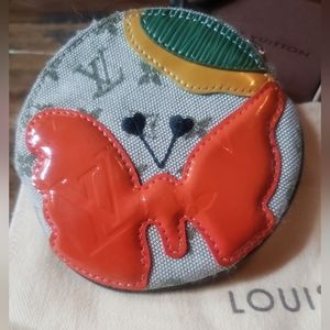 Authentic Rare Louis Vuitton Conte de Fees Butterfly Porte Monnaie coin purse